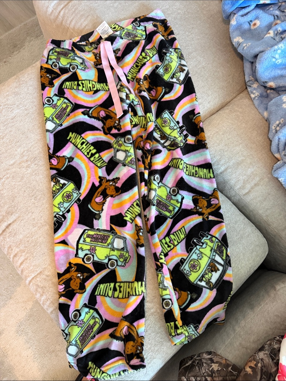 Scooby-Doo Munchies Plush Pajama Pants - Black with Pink & Green Accents